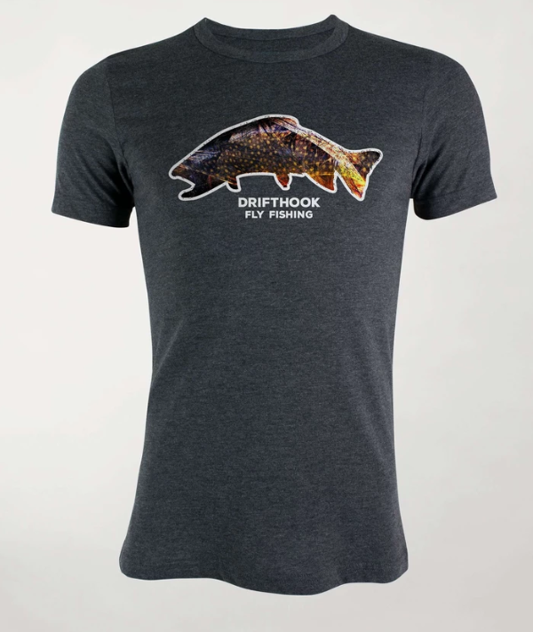 4 Essential Things to Remember while Choosing Fly Fishing Apparel for